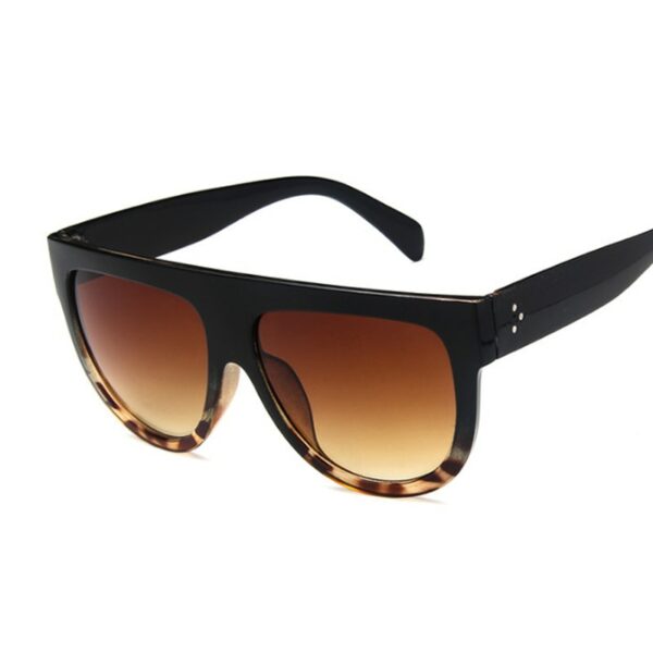 Oversized Frame Black Shades Square Sunglasses Woman - Image 4
